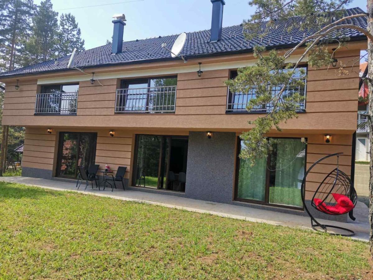 Apartmani Nevena Divcibare Exterior photo